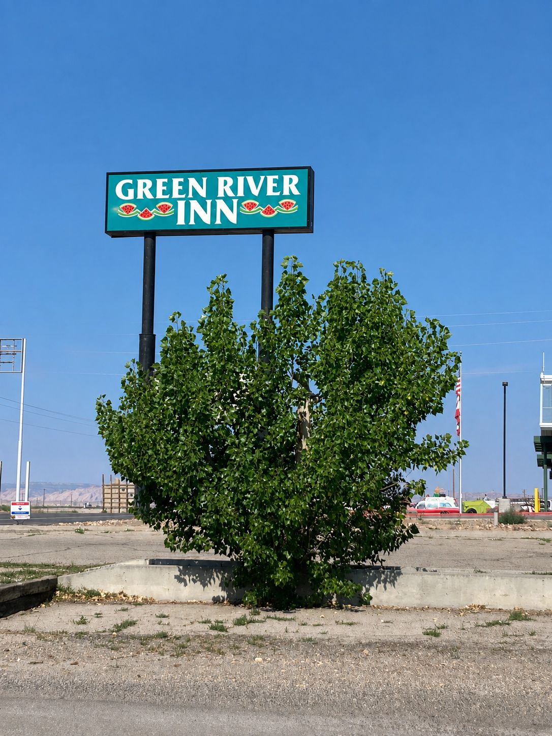 Green River Apartments / 16 Unit Brick Building at 620 W Main St, Green River, UT 84525