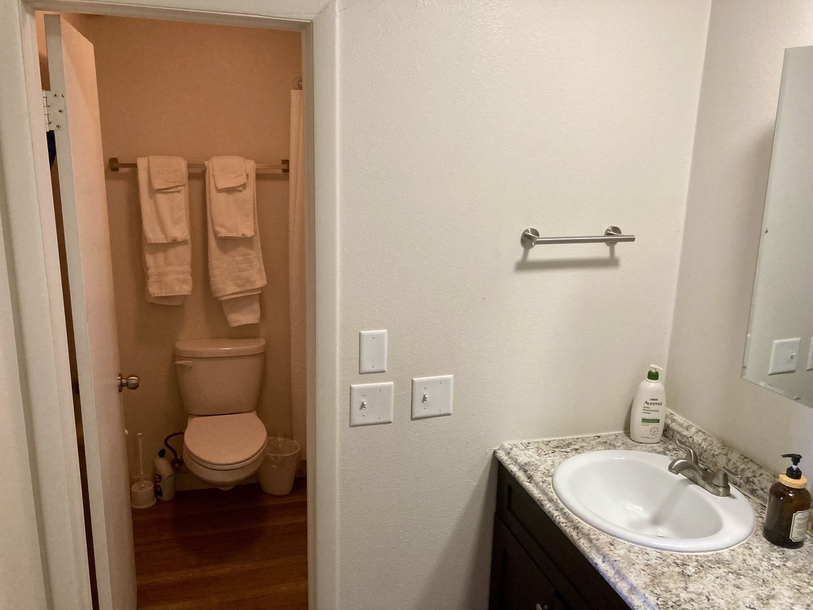 Studio 15 at 620 W Main St, Green River, UT 84525
