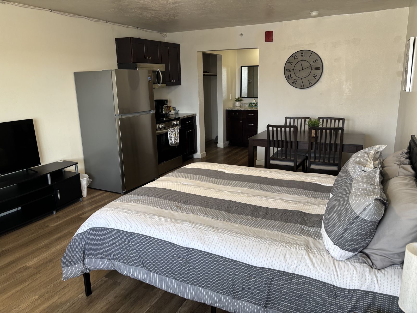 2-bedroom unit 8 at 620 W Main St, Green River, UT 84525